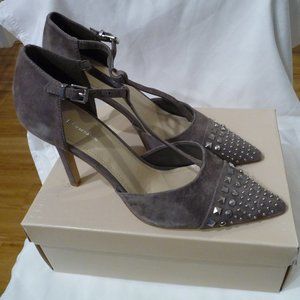 BCBG TRENDY GREY GENUINE SUEDE METAL STUDS HIGH HEEL SANDALS SIZE 11 NEW…